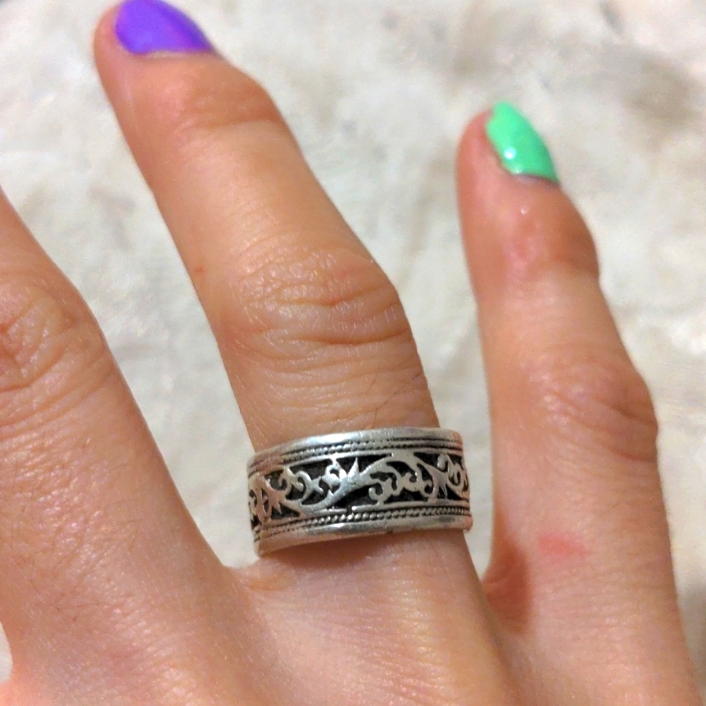 Handmade Israeli silver ring
